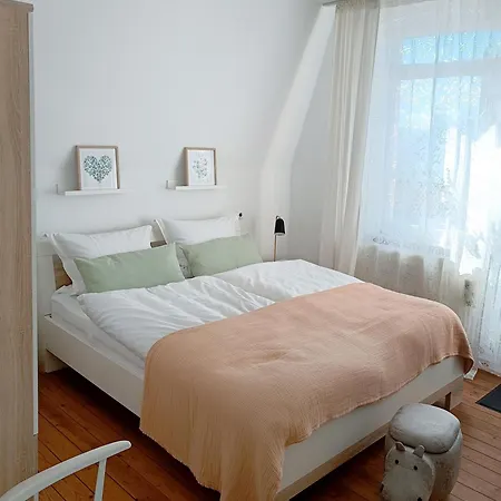 Kossinna Apartamento *